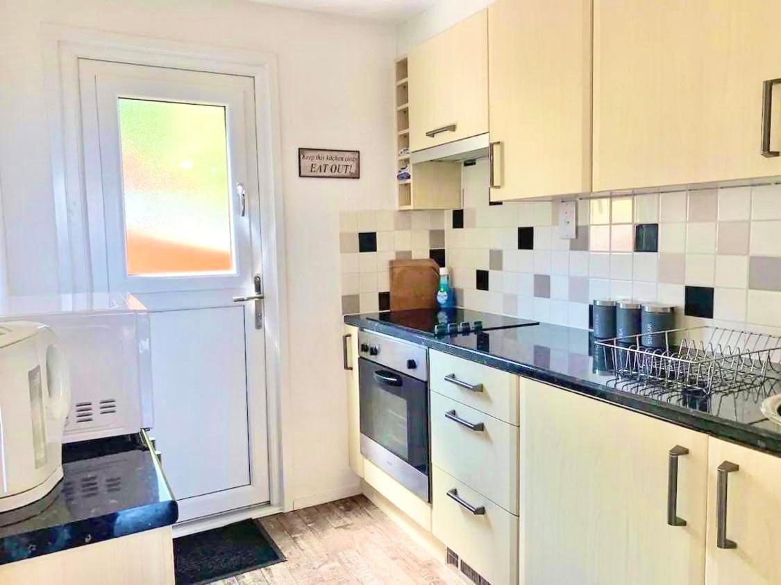Chalet 95, Kingsdown Park Deal Luaran gambar